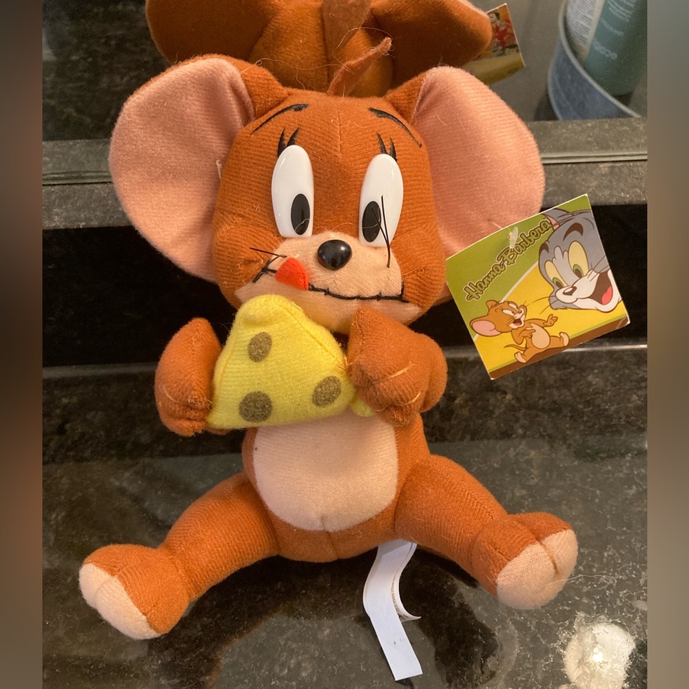 Vintage Hanna Barbera 8” Plush NWT Tom & Jerry Cartoon Jerry Mouse with Cheese